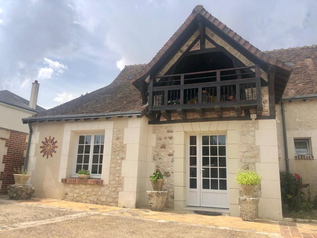 Longere Villariane Naveil Exterior foto